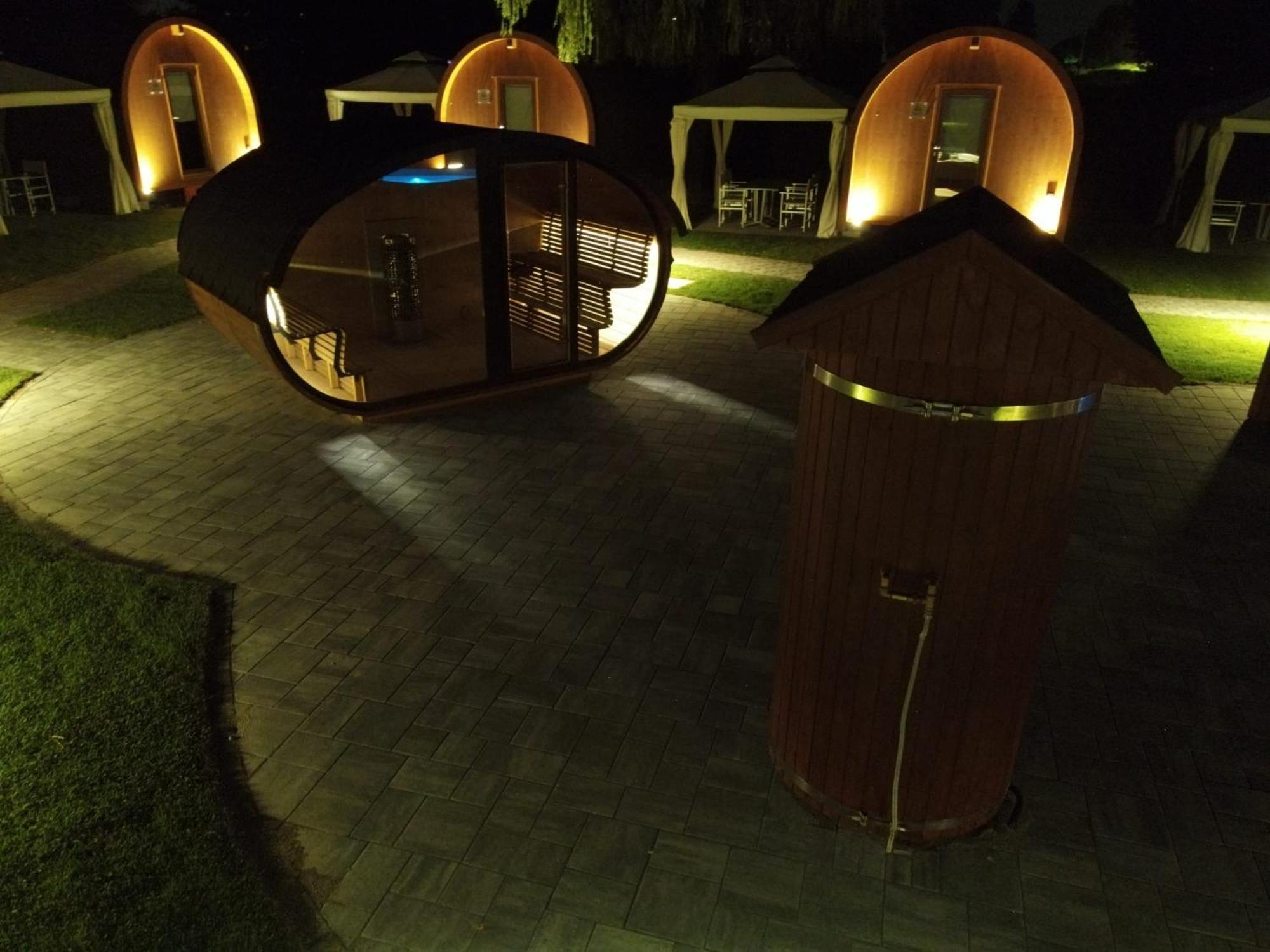 Vicolungo Glamour Lodge & Spa - Free Spa Hot Tub E Sauna Exteriér fotografie