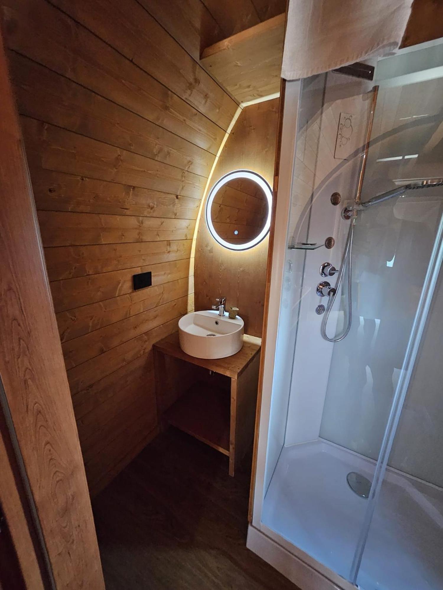 Vicolungo Glamour Lodge & Spa - Free Spa Hot Tub E Sauna Exteriér fotografie